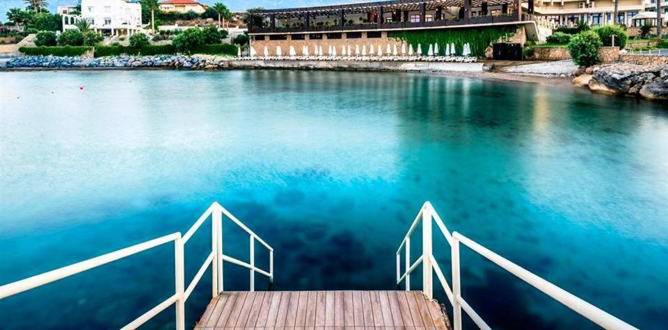 Vuni Palace Premium Hotel & Spa & Casino Beachfront Location ! Kyrenia  Exterior photo